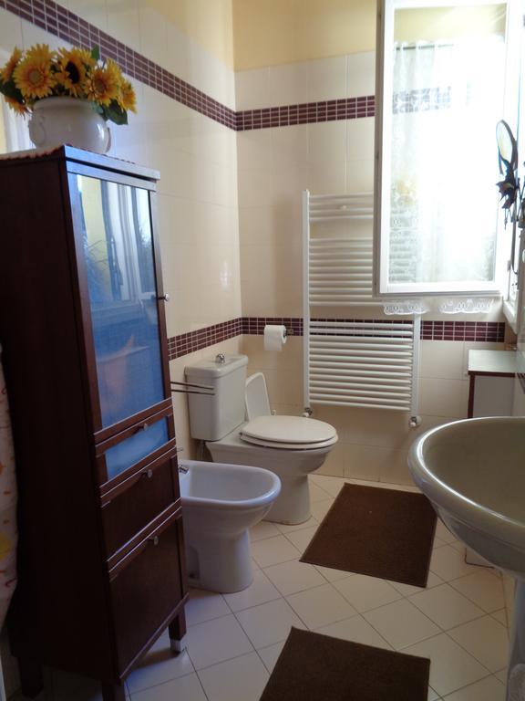 Liz Beth Apartment Lucca Phòng bức ảnh