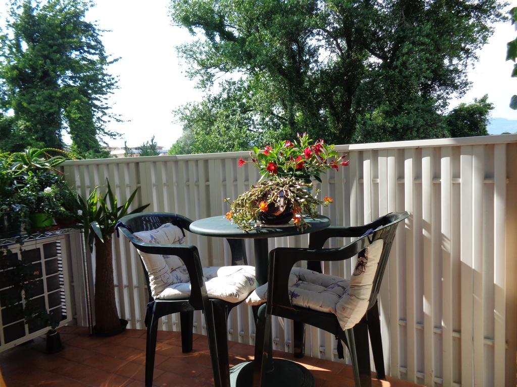 Liz Beth Apartment Lucca Phòng bức ảnh